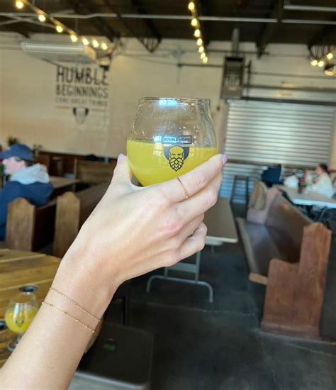 Holiday Libations w/ Link + Lou, Humble Monk Brewing Co., Dayton, 9 ...