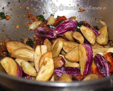 Kathirikai sambar | Brinjal sambar-How to make-Step by step photos & Video