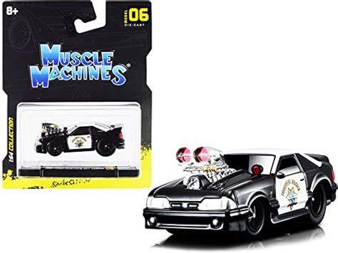 Maisto 1:64 Muscle Machines 1993 Ford Mustang SVT Cobra Highway Patrol ...