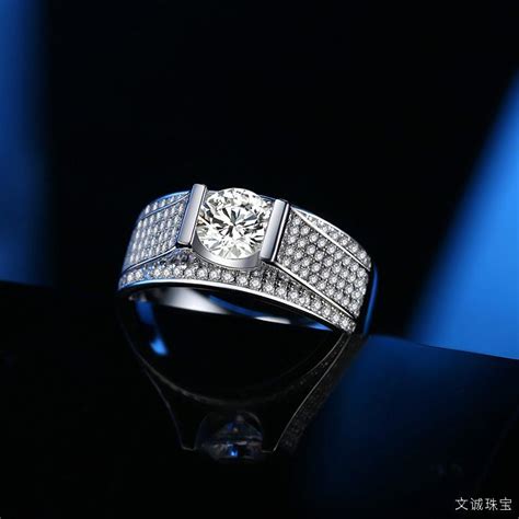 结婚钻石戒指为什么戴左手无名指上_文诚培育钻石！