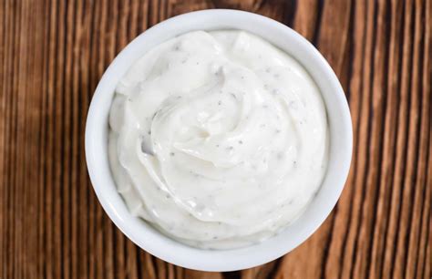 Sour Cream: History, Flavor, Benefits, Uses – SPICEography