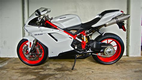 DUCATI 848 EVO (2013) Specs, Performance & Photos - autoevolution