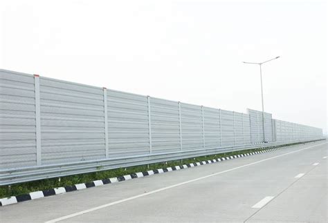 Noise Barriers - Mixed Noise Barrier System Manufacturer from Noida