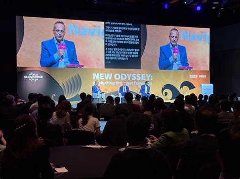 Justin Trudeau praises Korea's Democratic resilience, calls for ...