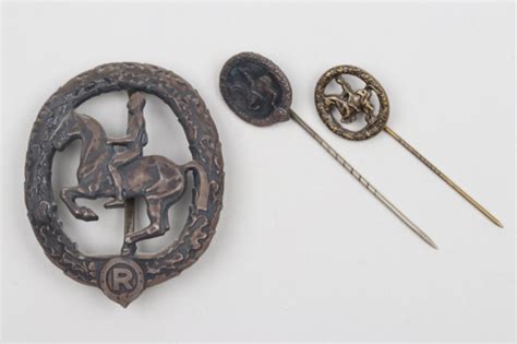 ratisbon's | "990" silver German Horse Riding Badge in silver with ...