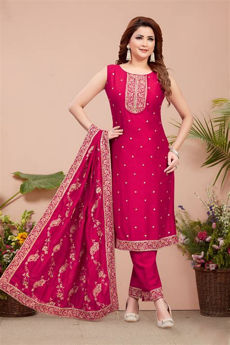 Pink Embroidered Suit with Dupatta – Zoymi