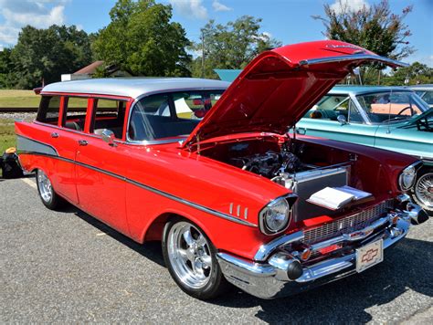 Classic Chevrolet Station Wagon Free Stock Photo - Public Domain Pictures