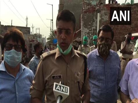 Two killed, four hurt in fire at firecracker factory in Agra