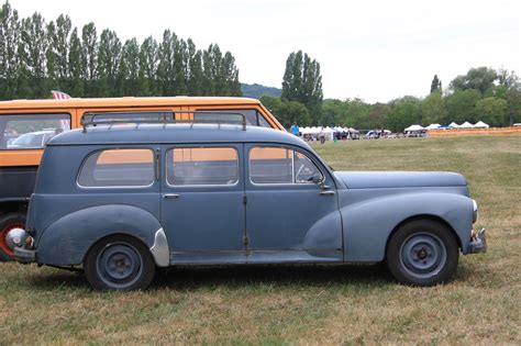 Peugeot 203 Spécial Darl’mat: France’s unlikeliest sports saloon ...