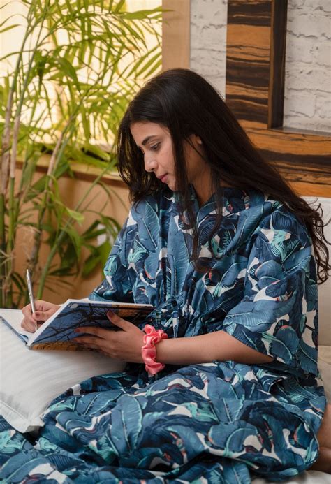 Tropical Nights Kaftan – The Quince Life