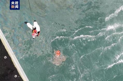 山东威海渔船遇险沉没，已有11人获救-青报网-青岛日报官网