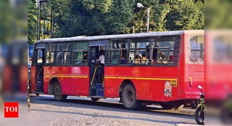 Aapli buses leaving doors open for accidents, officials look the other ...