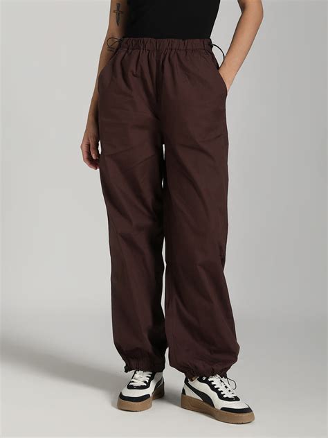 Get Comfy & Trendy | Shop Parachute Pant Combos for Any Outfit – I Z F