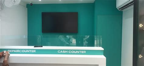 Cashify Buy, Sell and Repair Mobile Offline Store Nehru Place Delhi