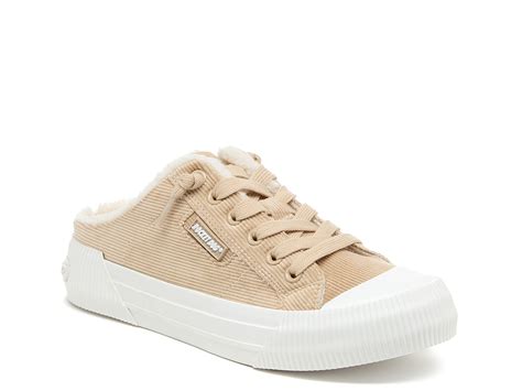 Rocket Dog Cheery Platform Mule at Hamilton Place in Chattanooga, TN