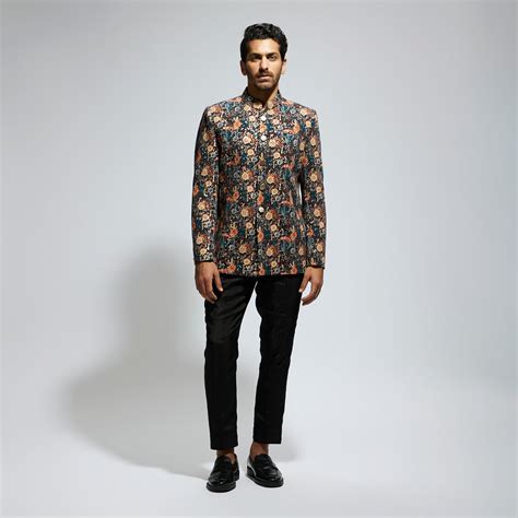 SAMSARA: BLACK EMBELLISHED JAAL SEQUINS BANDHGALA – SVA Couture