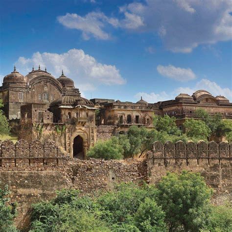 How Fort Barwara, a 700-year-old fort, got ready for the Instagram age ...