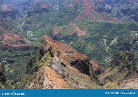 View, Waimea Canyon, Kauaii, Hawaii Editorial Photography - Image of ...