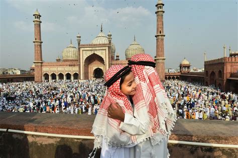 Eid-ul-Fitr celebrations in pictures: People join festivities across India