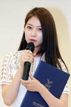ไอเดีย Kong Seung Yeon : คงซึงยอน 37 รายการ | นางแบบ, ผมยาวประบ่า, ทรง ...