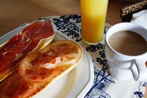 La Cocina de Maricarmen: Desayuno español - Spanish breakfast