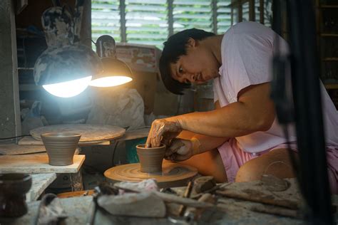 Surftown Waves & Contemporary Earthware