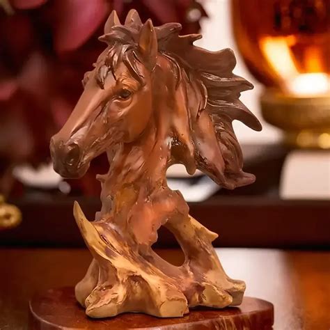 Modern Home Decor Items, Showpieces & Statues for Indian Homes | Moolwan