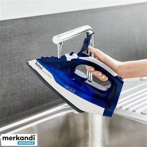 Tefal Steam Iron Express Steam FV2838E0 (Box of 6 pieces / Pallet 120 ...