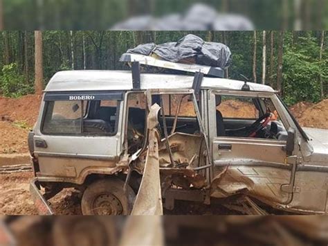 One dead, 11 injured in IED blast by Maoists in Chhattisgarh