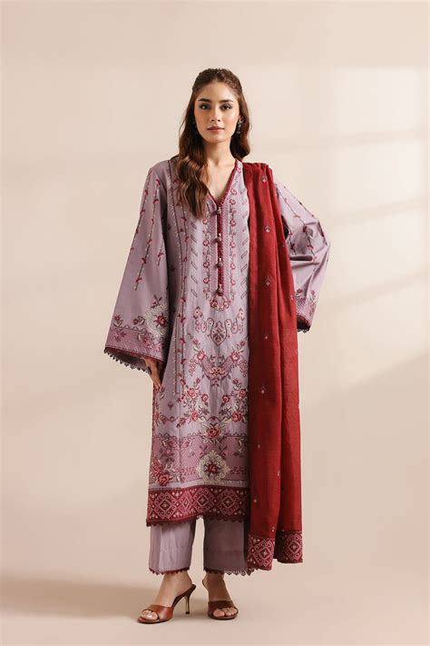 EMBROIDERED SUIT (E0941/203/513) – Nour