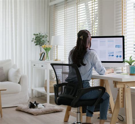 Work Anywhere: Remote-Friendly Life Science Jobs in 2025 | ClinLab Staffing