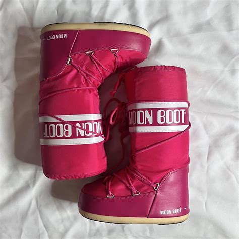 Fuchsia Pink Moon Boot Details: Sole: Rubber... - Depop