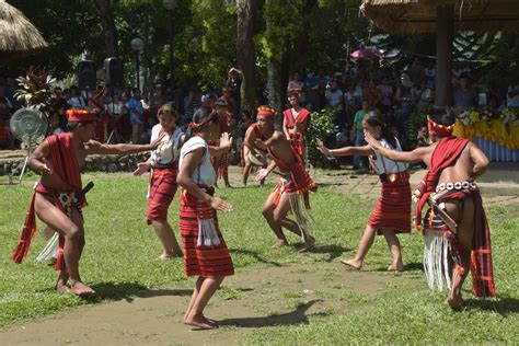 Ifugao performs proper ‘tayo’ dancing, ethnic chants - HERALD EXPRESS | News in Cordillera and ...