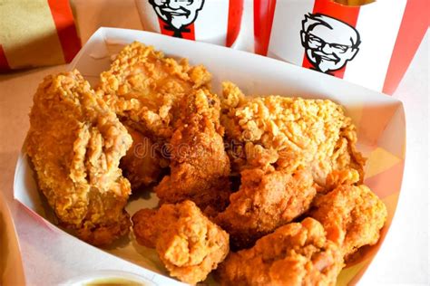 KFC Fill Up Box 的图像结果