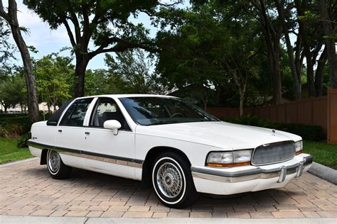 1992 Buick Roadmaster Limited | Primo Classics International LLC