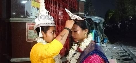 Kolkata Lesbian Couple Ties Knot