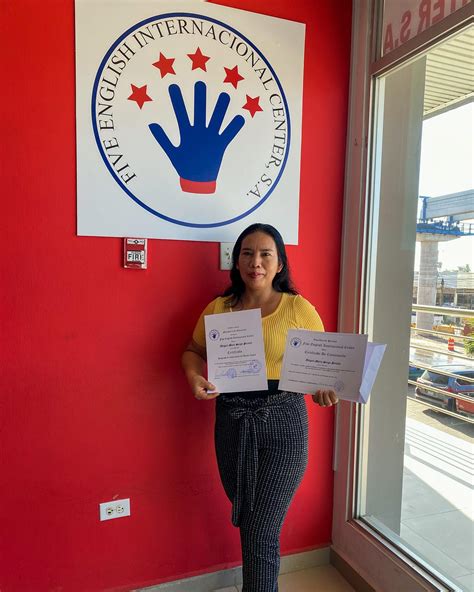 Five English Internacional Center | Graduación del 28 de enero del 2023 ...