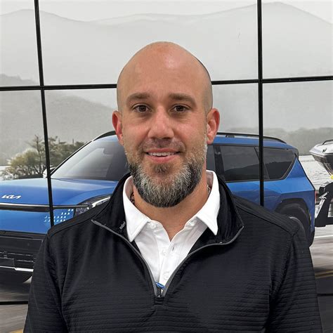 Ken Ganley Kia Mentor Staff | Kirtland Hills Kia dealer in Mentor OH
