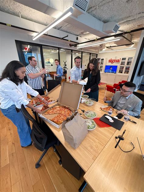 #flt | Signal Group DC