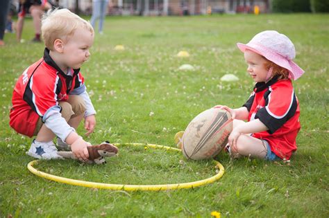 Kids Rugby 的图像结果