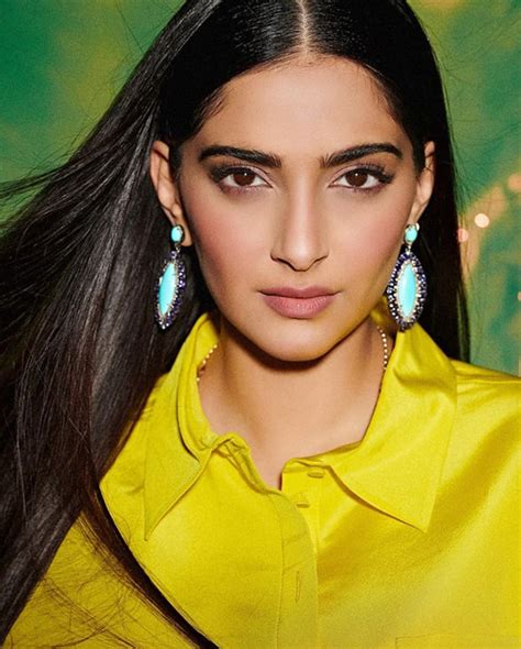 Sonam Kapoor Slays in Yellow Shirt Dress For Rs 6 Lakh With Killer Boss ...
