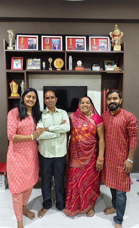 rina-sen-kayak-dreams