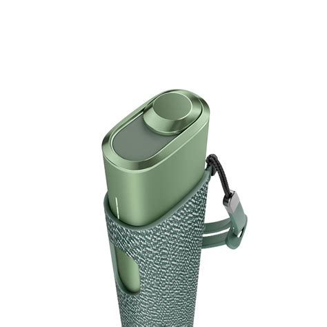 Buy IQOS ILUMA ONE Dark Green Sleeve + Carrier | IQOS UK