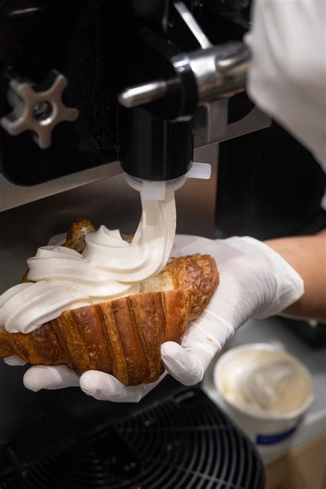 8 new restaurants and delivery kitchens to try in Mumbai | Condé Nast ...