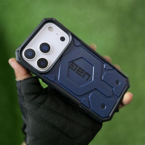 iPhone 17 Pro Max UAG Case, Pathfinder Series Rugged Armor Case with M ...