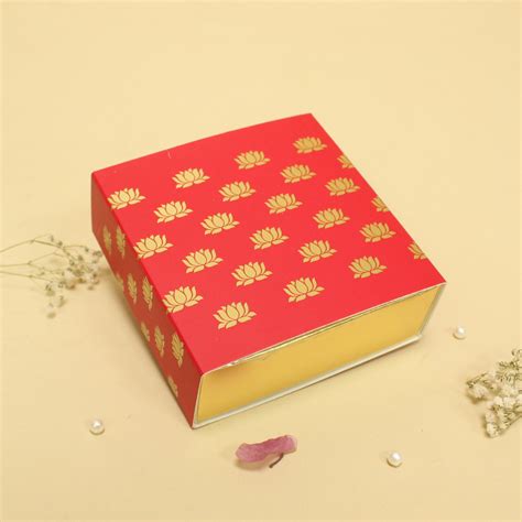 4 Cavity Chocolate Box (4.5x4.5x1.5 Inches) – PACLIO-e-OLIO