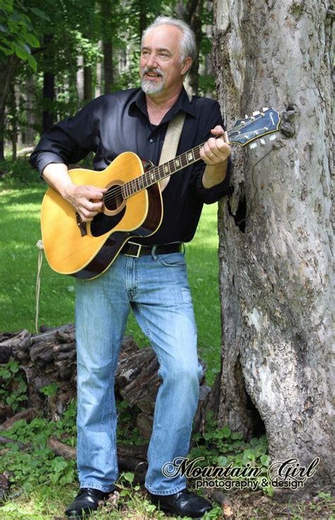 Wednesday Night Market featuring Ben Rounds behind Baristacrats ...