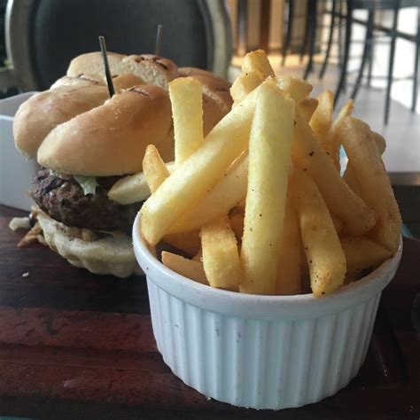 KETCHUP, Jeddah - King Abdullah Rd - Restaurant Reviews, Phone Number ...