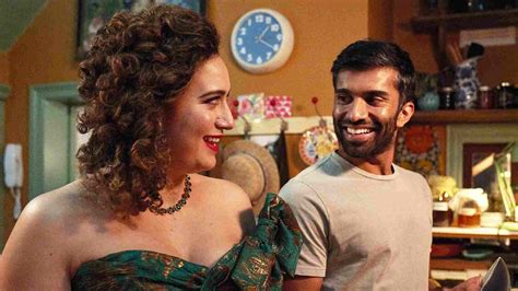 Image result for Seriale Comedie