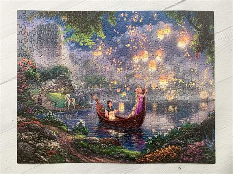 Thomas Kinkade Tangled Puzzle